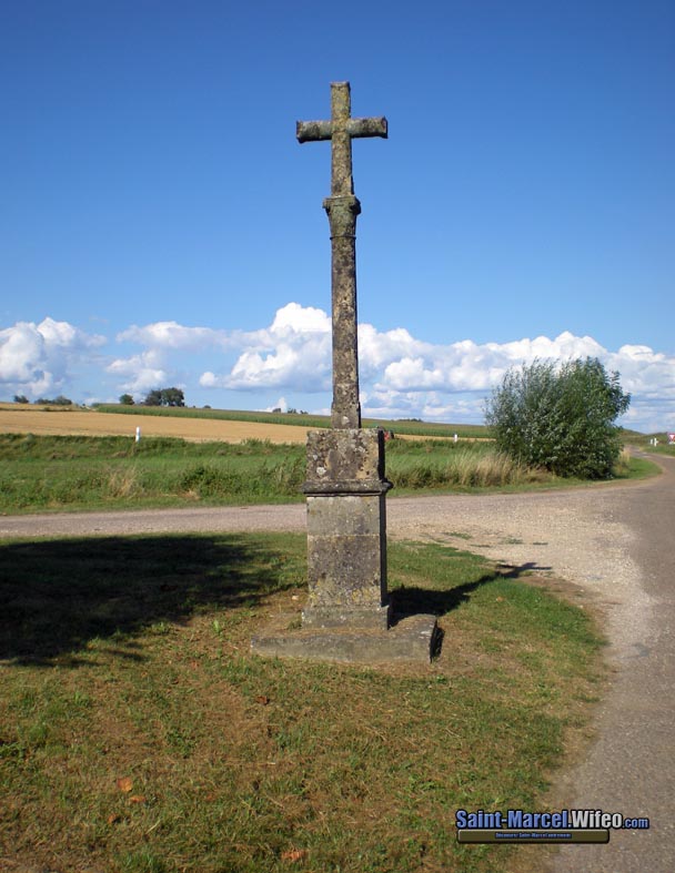 Croix route de Jussey (Août 2013)