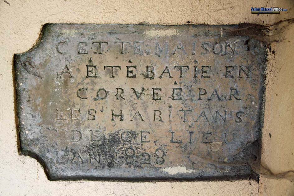 Plaque commémorative de la cure